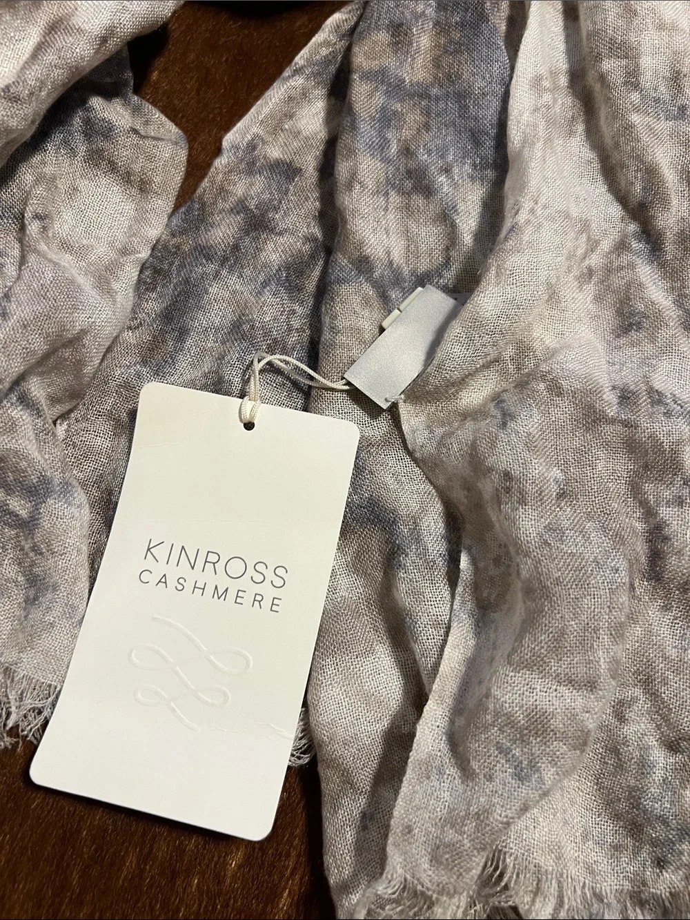 NWT Kinross Silk Cashmere Scarf Lightweight